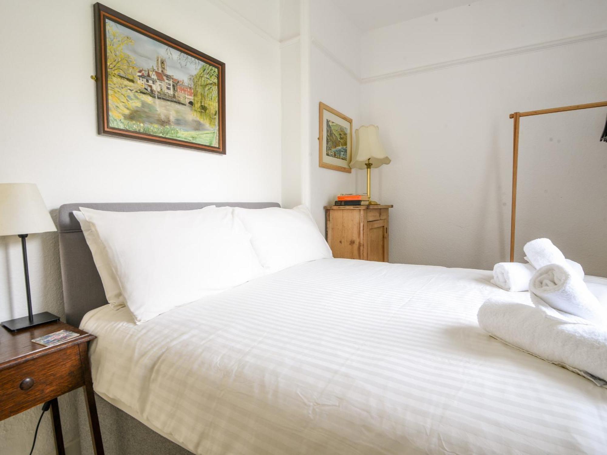 Naunton Cottage ไลม์รีจิส ภายนอก รูปภาพ